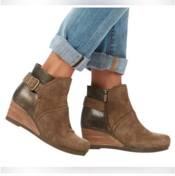 DANSKO Wedge booties Size 6.5/7 - Picture 1 of 12